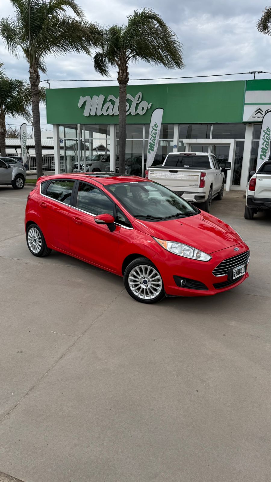 FORD - fiesta titanium - manual 75.000 km - 2015